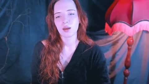 Snapshot of night_liliths chatting on October 26, 5:02 am Lilitht online show from October 26, 5:02 am