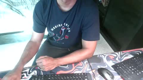 Snapshot of night_rider09711 chatting on May 22, 4:41 am night_rider09711 online show from May 22, 4:41 am
