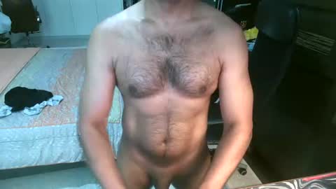 Snapshot of night_rider09711 chatting on June 14, 9:00 am night_rider09711 online show from June 14, 9:00 am