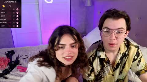 Daisy nd Tyler 3 online show from March 11, 11:15 pm