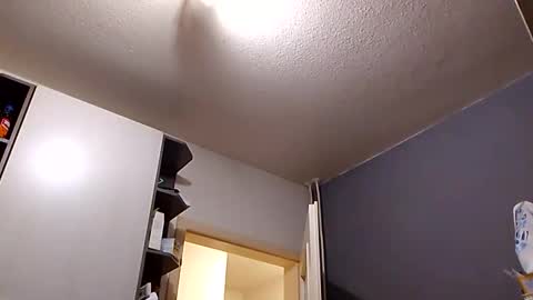 Snapshot of nighthawk28 chatting on November 17, 5:08 pm MikeVanDyck online show from November 17, 5:08 pm