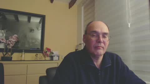 nightkeeper63 online show from March 2, 12:31 am