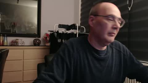 nightkeeper63 online show from November 15, 1:25 am