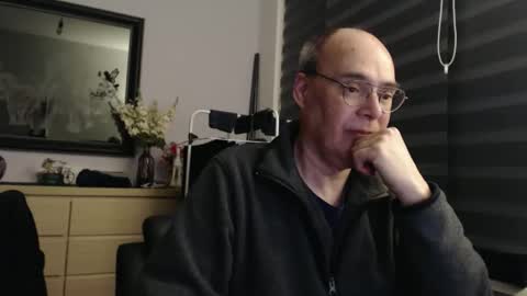 nightkeeper63 online show from March 17, 12:59 am