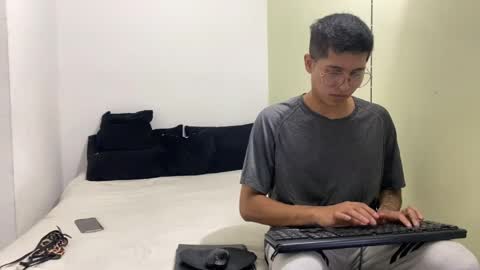 Night Scorpion online show from April 11, 1:21 am