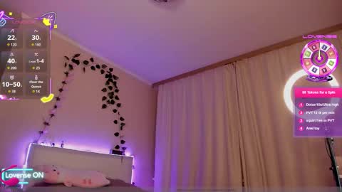 Lana online show from February 9, 3:49 pm