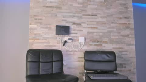 Nicoleth Mendez  online show from February 17, 2:30 am