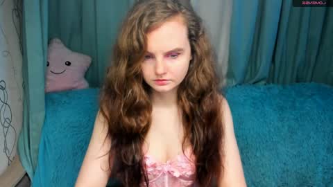 niiik_miiiki online show from April 30, 10:54 am