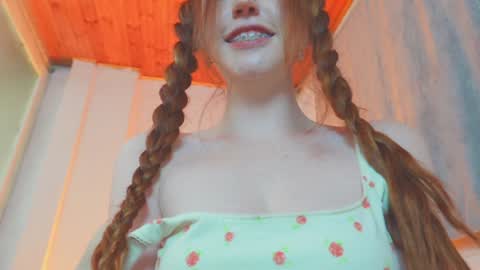 of Nylasweet online show from November 14, 5:55 pm