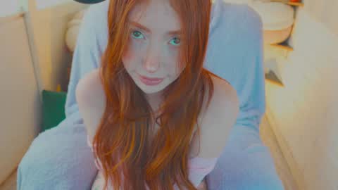 of Nylasweet online show from February 9, 5:28 pm