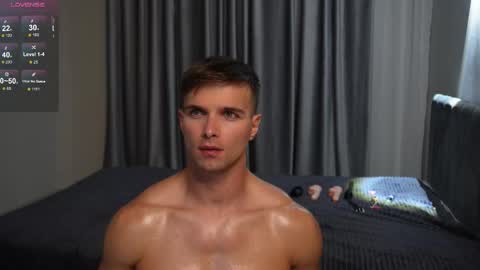 Nik online show from October 12, 5:12 pm