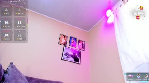 Snapshot of nika01_ chatting on May 20, 6:03 pm SAMARA online show from May 20, 6:03 pm