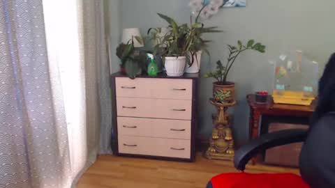 Snapshot of nika_black111 chatting on February 2, 1:08 pm Nika online show from February 2, 1:08 pm