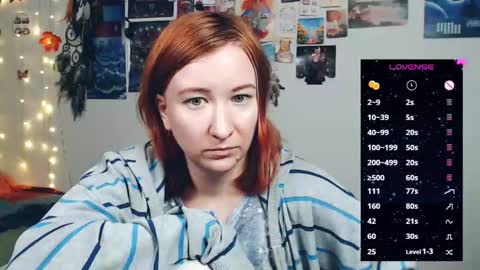 Snapshot of nika_fuchs chatting on December 19, 4:19 am Nika online show from December 19, 4:19 am