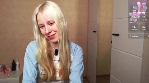  MY NAME IS AMILI WELCOME TO MY ROOM online show from March 13, 3:51 pm