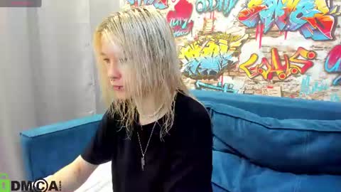 Snapshot of nika_sm chatting on July 22, 9:12 am Nika Sm online show from July 22, 9:12 am