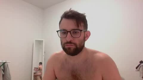 Snapshot of nikgenini chatting on April 17, 1:47 pm Nik Jay online show from April 17, 1:47 pm