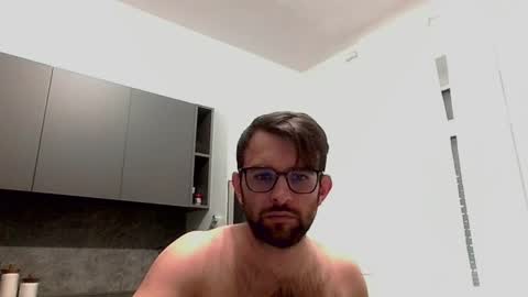 Snapshot of nikgenini chatting on May 26, 1:40 pm Nik Jay online show from May 26, 1:40 pm