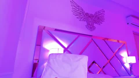 Snapshot of nikii_white chatting on February 2, 2:13 pm nikii_white online show from February 2, 2:13 pm