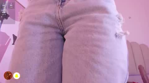 Snapshot of nikki_angel_ chatting on February 4, 7:09 pm NIkki Angel online show from February 4, 7:09 pm