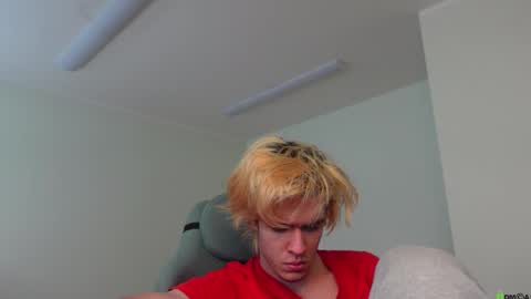 nikki online show from February 28, 9:32 am