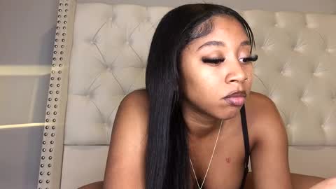 Snapshot of nikkib333 chatting on January 18, 3:09 am NikkiB online show from January 18, 3:09 am