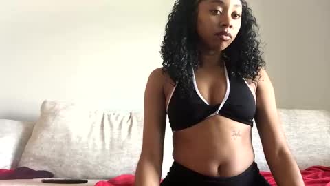 Snapshot of nikkib333 chatting on June 1, 8:54 pm NikkiB online show from June 1, 8:54 pm