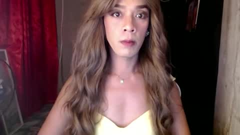 Snapshot of nikkie_dragon chatting on January 10, 9:55 am nikkie online show from January 10, 9:55 am