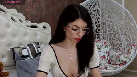 Nikky online show from December 18, 11:56 am