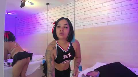 Nikky Dean online show from September 15, 3:17 am