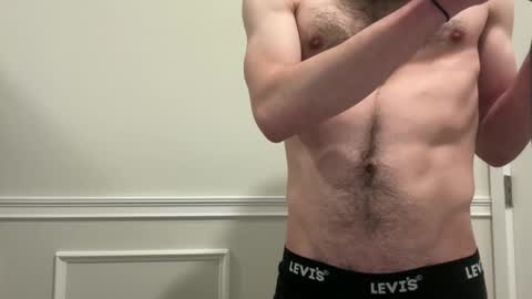 Snapshot of niko9inches chatting on March 24, 7:08 pm niko9inches online show from March 24, 7:08 pm