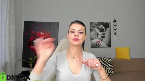 Snapshot of nikol_forever chatting on February 28, 7:20 am Nikol online show from February 28, 7:20 am