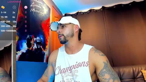 Snapshot of nikolahank1 chatting on December 11, 5:53 am Nikola Hank online show from December 11, 5:53 am