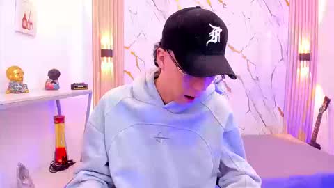    online show from March 13, 4:30 am