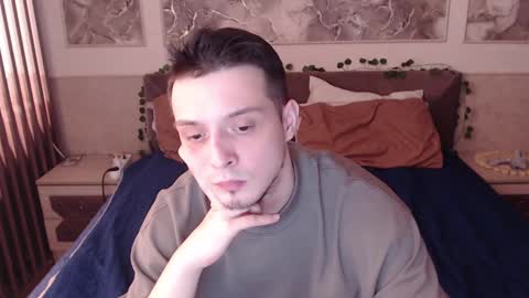 Snapshot of nikolos_vise chatting on January 16, 5:55 pm Nikolos online show from January 16, 5:55 pm