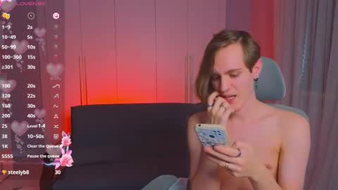 Snapshot of nikompell chatting on January 27, 7:24 am niko online show from January 27, 7:24 am