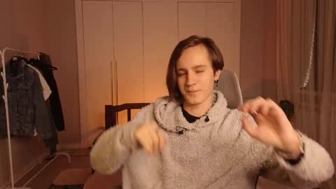 Snapshot of nikompell chatting on March 9, 5:11 am niko online show from March 9, 5:11 am