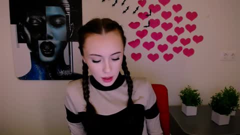 nikonara_ online show from January 13, 2:00 pm