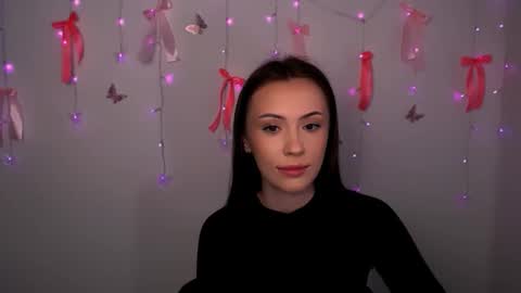 nikonara_ online show from March 7, 2:14 pm