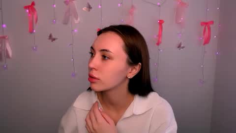 nikonara_ online show from April 16, 10:05 am