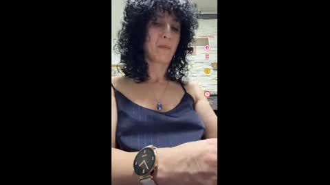 Snapshot of nikpassion123 chatting on April 20, 7:04 pm nikol online show from April 20, 7:04 pm