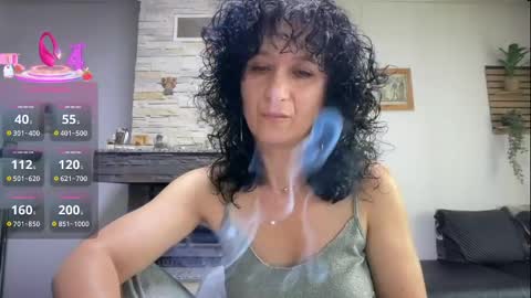 Snapshot of nikpassion123 chatting on May 24, 4:28 am nikol online show from May 24, 4:28 am