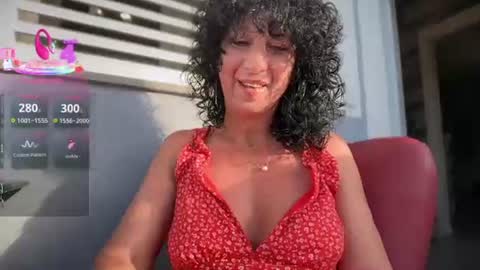 Snapshot of nikpassion123 chatting on June 8, 4:57 am nikol online show from June 8, 4:57 am