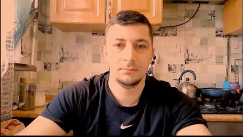 Snapshot of nikqredhot chatting on February 8, 7:34 am NikQRedhot online show from February 8, 7:34 am