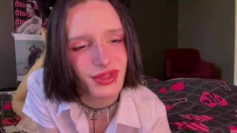 Snapshot of niky_long chatting on May 13, 8:44 am Niky online show from May 13, 8:44 am
