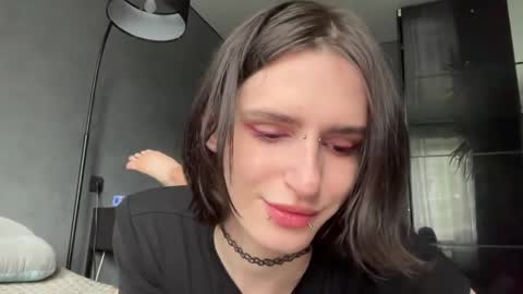 Snapshot of niky_long chatting on May 29, 10:24 am Niky online show from May 29, 10:24 am