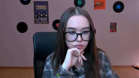 nila_eclipse online show from March 13, 9:38 am