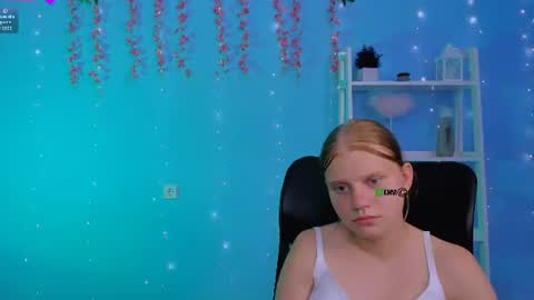 Snapshot of nila_eclipse chatting on July 14, 2:05 am nila_eclipse online show from July 14, 2:05 am