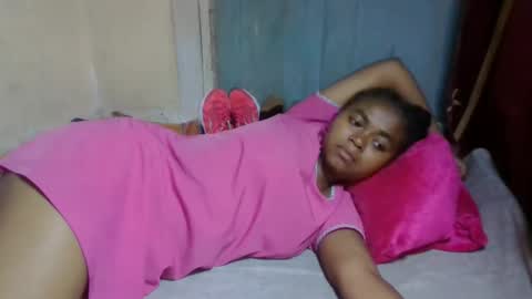 Snapshot of nilahmarie chatting on April 24, 5:04 pm nilah online show from April 24, 5:04 pm