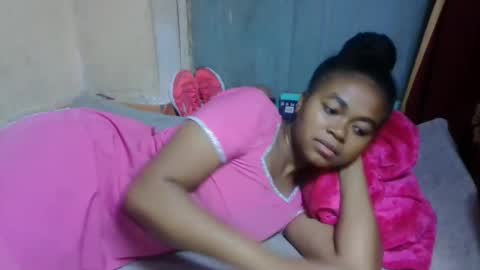 Snapshot of nilahmarie chatting on April 27, 6:00 am nilah online show from April 27, 6:00 am
